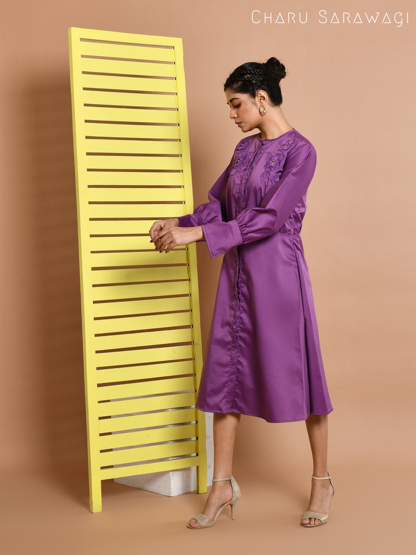 FLOWER APPLIQUE DRESS