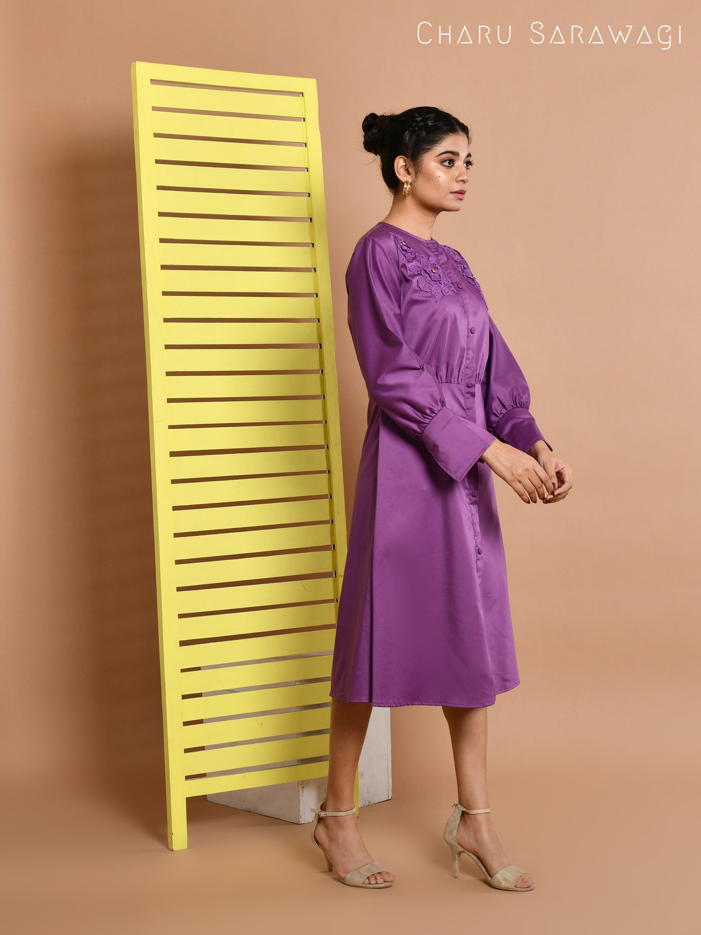 FLOWER APPLIQUE DRESS